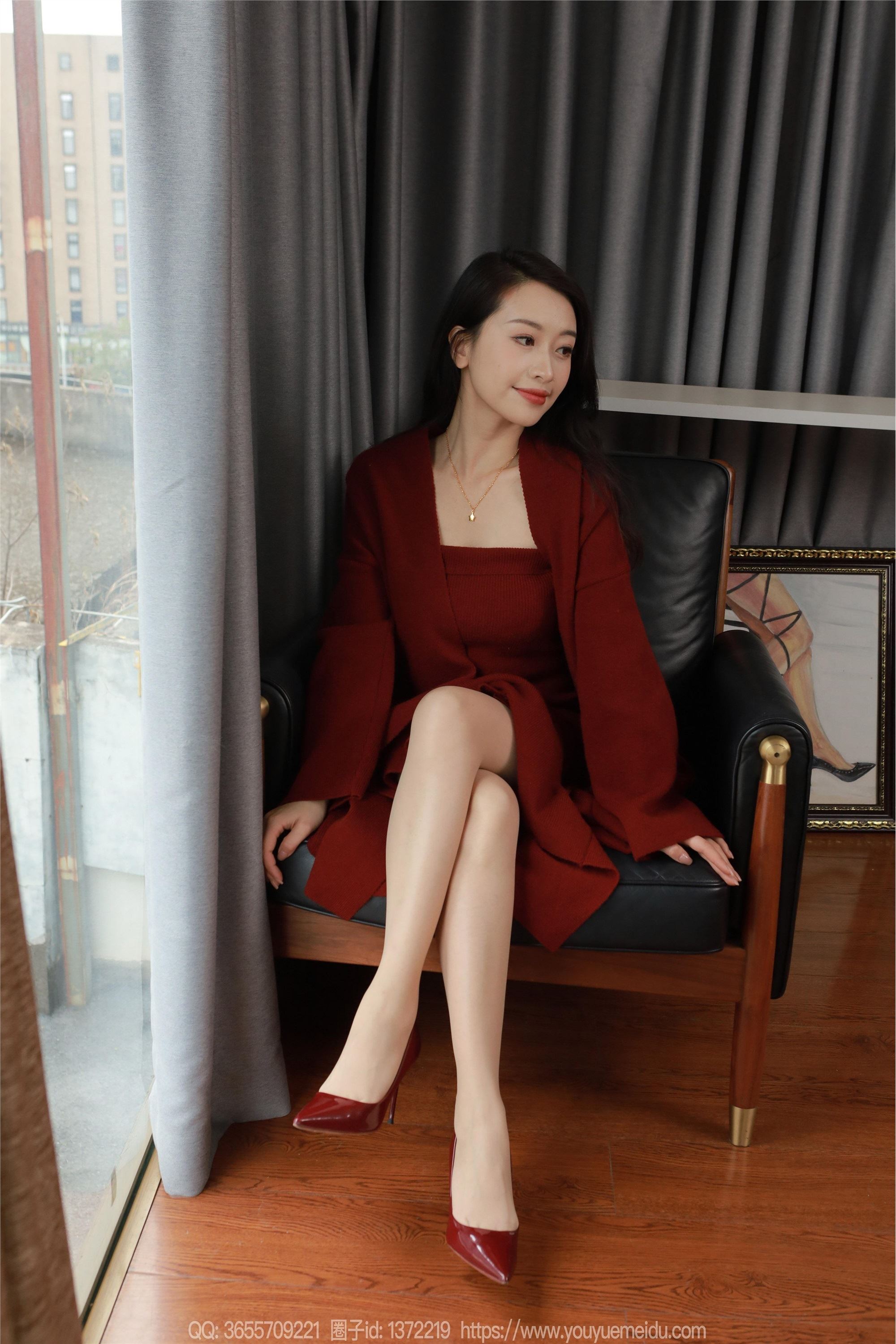 IESS异思趣向  2025.01.31 丝享家 1965 小婕《红色针织裙（下）》